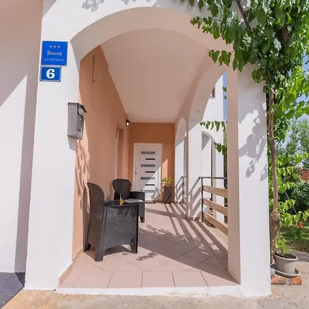 Apartman Lana Vidikovac