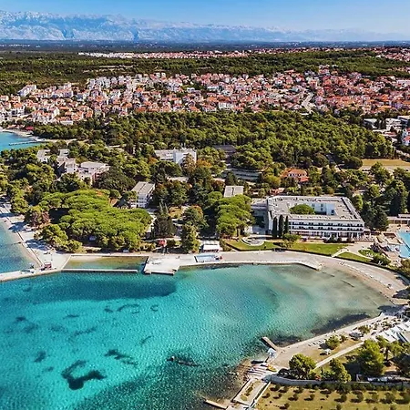 Lana Vidikovac * Zára