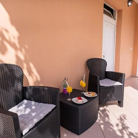 Lana Vidikovac Apartamento Zadar