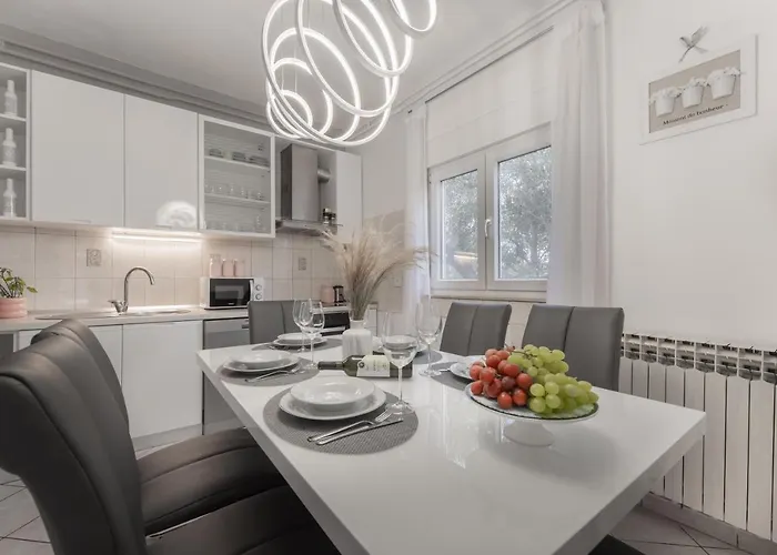 Daire Lana Vidikovac *