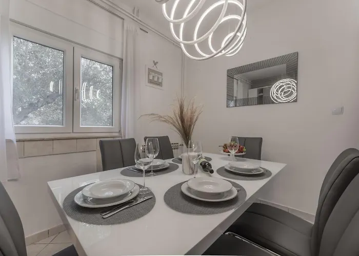 Daire Lana Vidikovac *