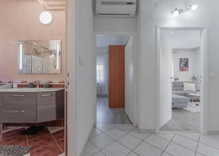 Lana Vidikovac Daire *