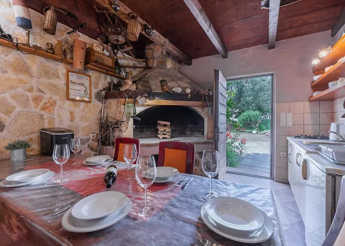 Lana Vidikovac Daire *