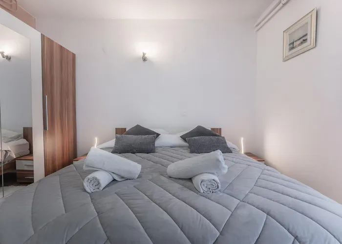 Lana Vidikovac Daire